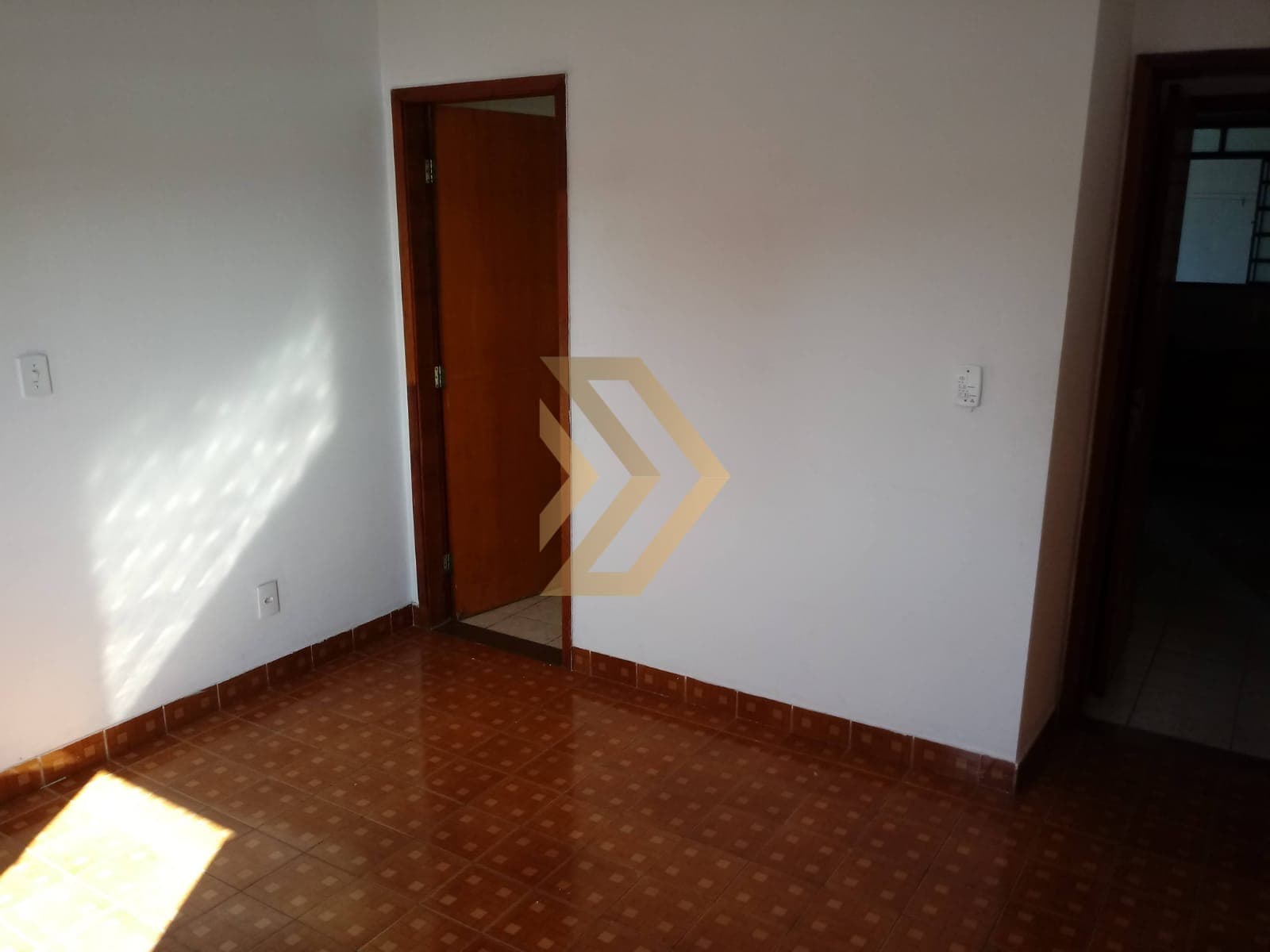 Imóvel comercial Prédio comercial para venda, 242m² - Somenzari, Marília