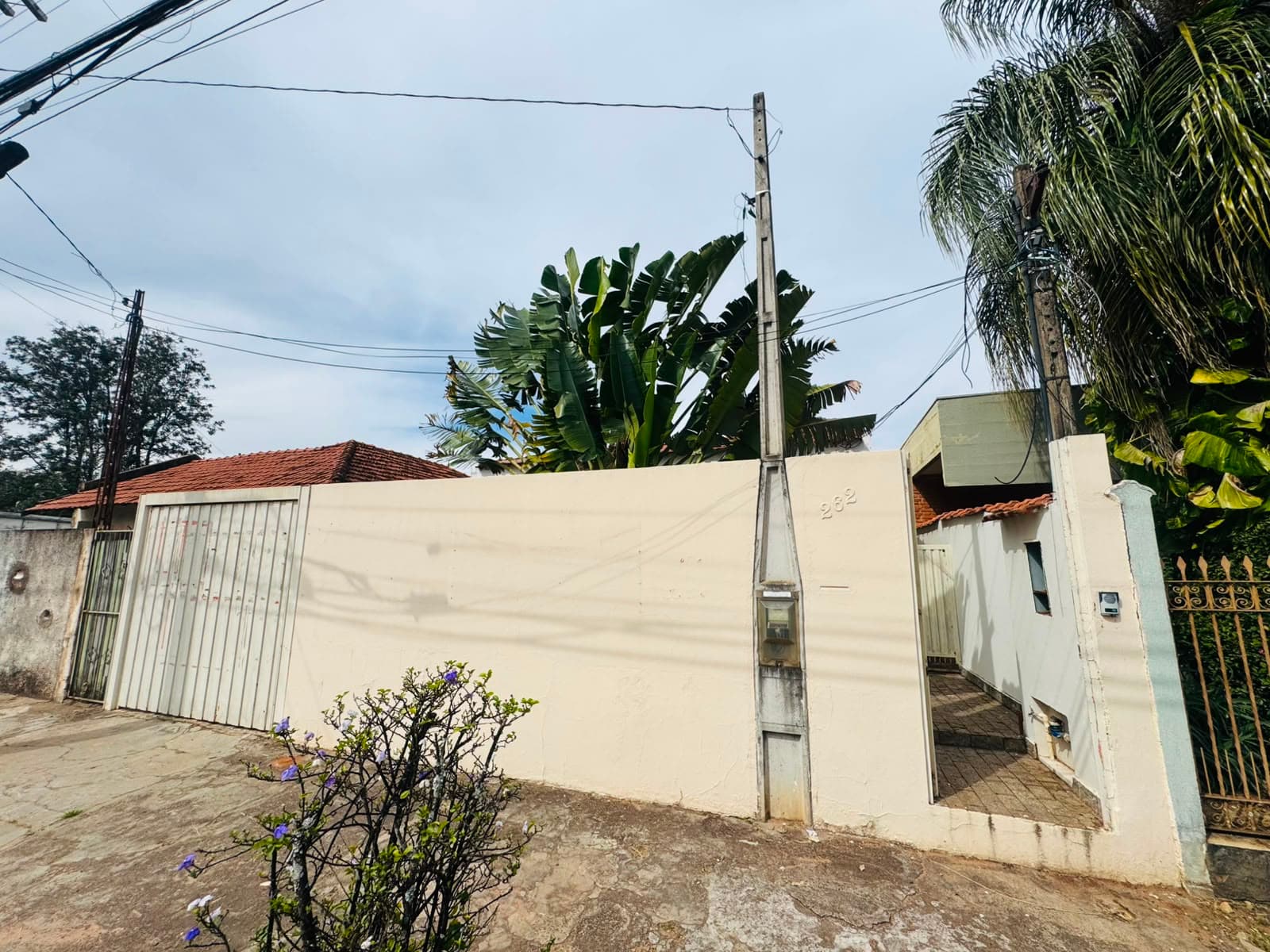 Casa para venda, 80m², com 2 dormitórios - Jardim Maria Izabel, Marília