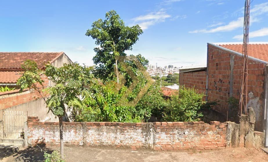 Terreno Lote urbano para venda - Jardim Continental, Marília