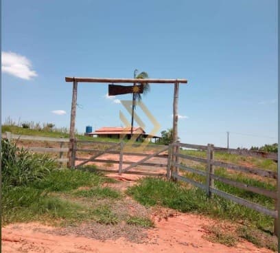 Imóvel rural Chácara para venda, 122m², com 3 dormitórios - Guaimbe