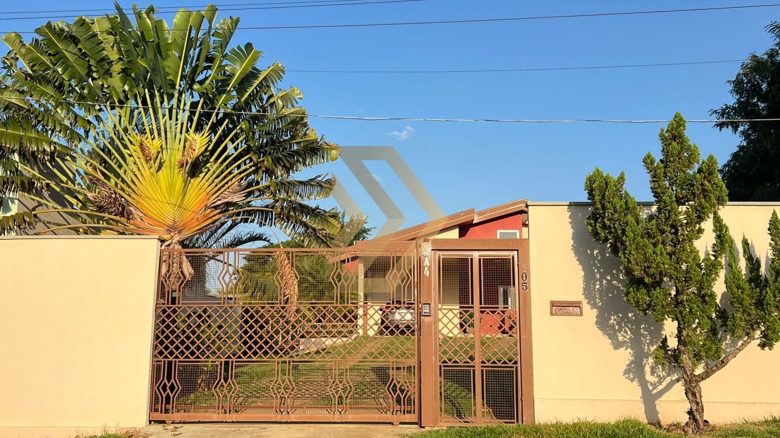 Casa para venda, 288m², com 3 dormitórios - Parque Serra Dourada, Marília