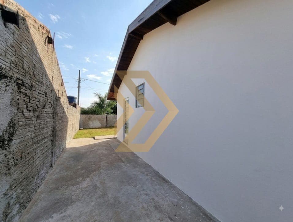 Casa para venda, 50m², com 2 dormitórios - Rubens de Abreu Izique, Marília