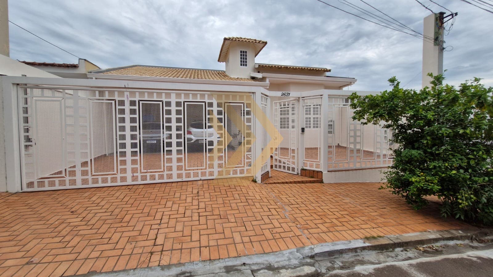 Casa Térrea para venda, com 4 dormitórios - Jardim Estoril, Marília