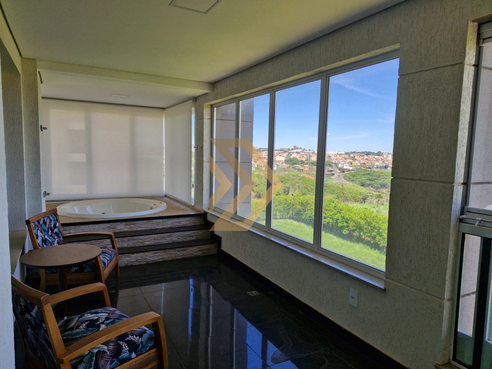 Edifício Residencial Praça Villa Lobos - Apartamento para venda, 300m², com 4 dormitórios - Boa Vista, Marília